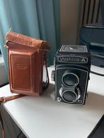 Vintage Yashica-A Twin Lens Reflex Camera (1958) met hoes, Ophalen of Verzenden, Gebruikt, Compact, Overige Merken