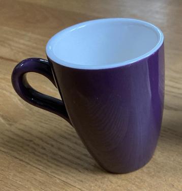 Espresso kopje aardewerk paars beschikbaar voor biedingen