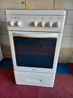 Smal model gasfornuis 50cm breed €125,-, Witgoed en Apparatuur, Fornuizen, Ophalen, Hete lucht, 4 kookzones, Zo goed als nieuw