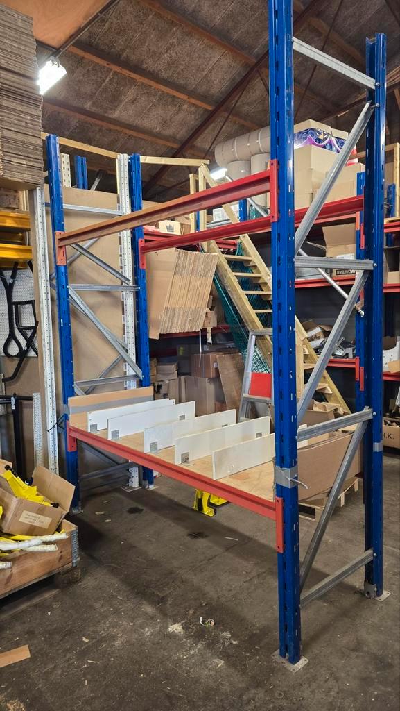 Palletstelling Jurgheinrich – 3m hoog, 220 breed, 80 diep, Doe-het-zelf en Verbouw, Overige Doe-het-zelf en Verbouw, Zo goed als nieuw