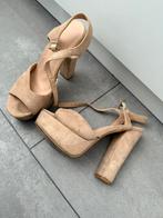 Maat 35 hakken beige, Ophalen of Verzenden, Zo goed als nieuw