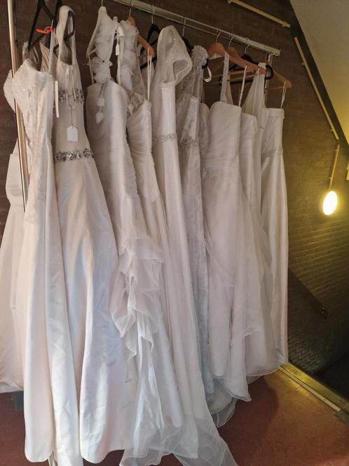 Partij trouwjurken 30 stuks voor maar €450 euro, Kleding | Dames, Trouwkleding en Trouwaccessoires, Nieuw, Trouwjurk, Ophalen