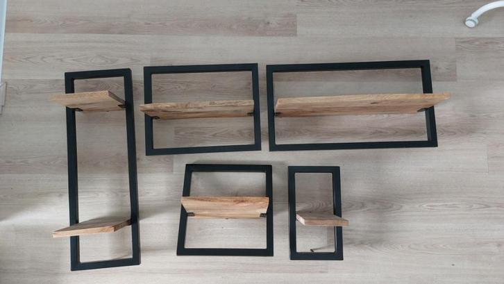 Wandplanken hout en staal (5 stuks), Huis en Inrichting, Woonaccessoires | Wandplanken en Boekenplanken, Nieuw, Ophalen of Verzenden