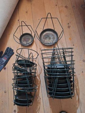 Planten hangers  beschikbaar voor biedingen