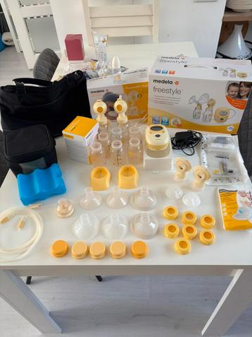 Medela freestyle dubbele elektrische borstkolf beschikbaar voor biedingen