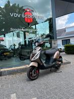 Unieke Piaggio Zip 4t 45km custom 2016, Ophalen, Maximaal 45 km/u, Zip, Zo goed als nieuw