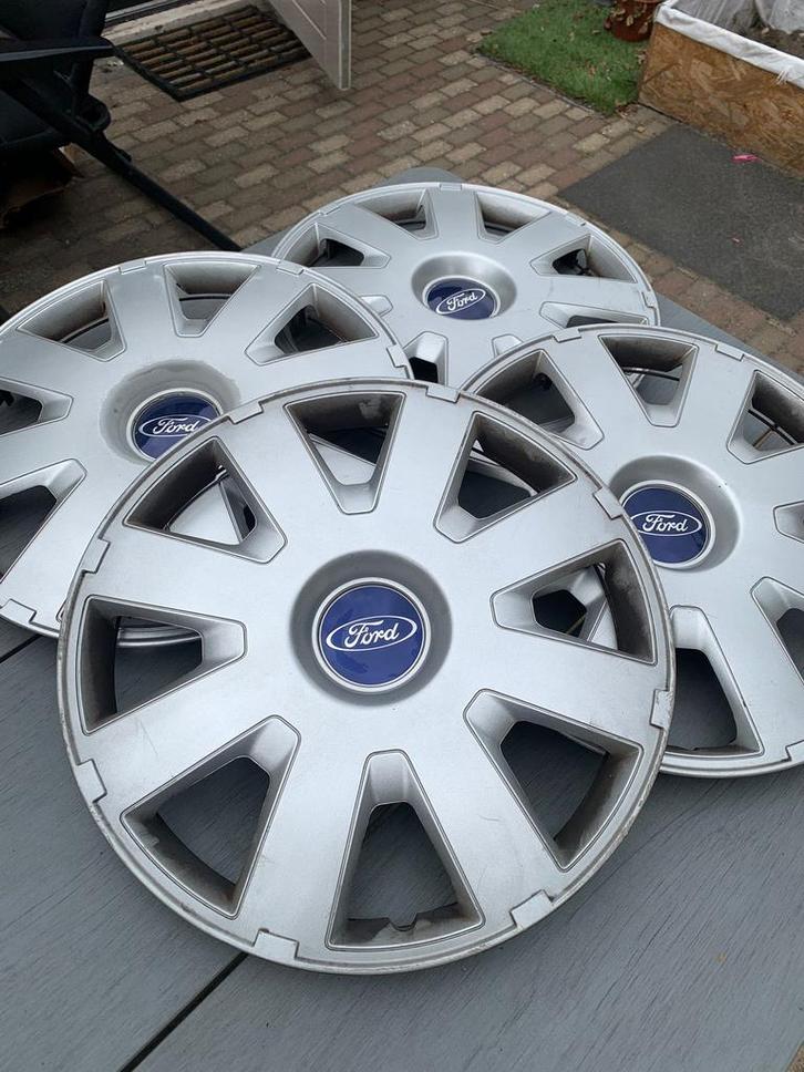 Ford wieldoppen | 16 inch, Auto diversen, Wieldoppen, Gebruikt, Ophalen