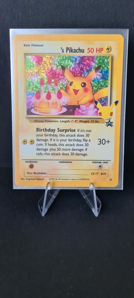 Birthday Pikachu 24 Celebrations, Hobby en Vrije tijd, Verzamelkaartspellen | Pokémon, Zo goed als nieuw, Losse kaart, Ophalen of Verzenden