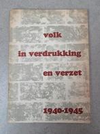 Volk in verdrukking en verzet, Boeken, Ophalen of Verzenden, Gelezen