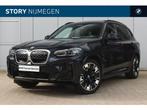 BMW iX3 High Executive / Trekhaak / Sportstoelen / Adaptieve, Achterwielaandrijving, 750 kg, Zwart, 436 min