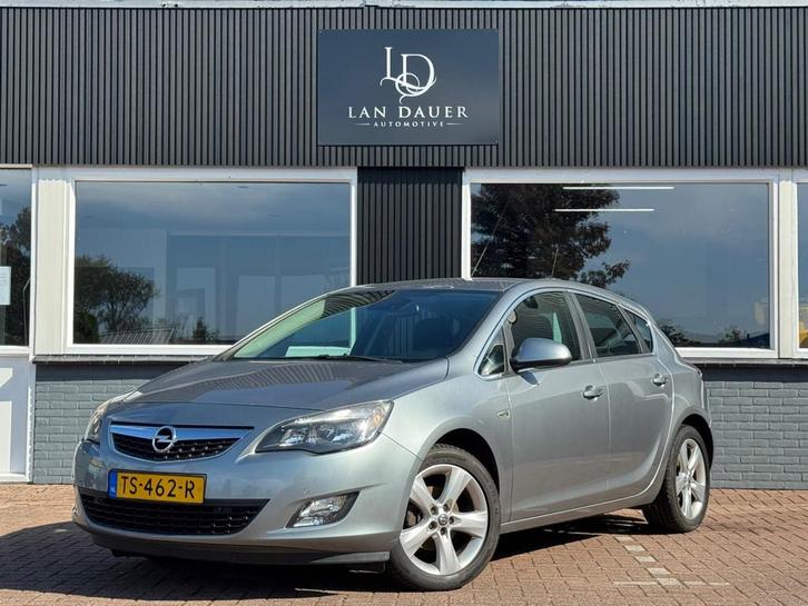 Opel Astra 1.4 Turbo Sport / Airco / Sensoren / Cruise / LMW, Auto's, Opel, Bedrijf, Te koop, Astra, ABS, Airbags, Airconditioning