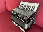 Kleine Delicia Junior accordeon . 48 bas . Warme klank ., Muziek en Instrumenten, Accordeons, 48-bas, Zo goed als nieuw, Delicia