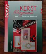 Boek: Kerst Pergamano - een feest van kaarten - Martha Ospin, Ophalen of Verzenden, Gebruikt