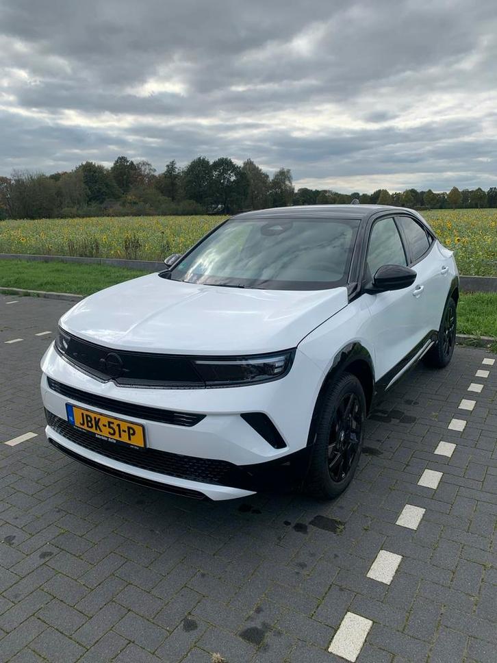 Opel Mokka 1.2 Turbo 130pk Aut GS facelift 2025 Wit, Auto's, Opel, Particulier, Mokka, ABS, Achteruitrijcamera, Adaptieve lichten