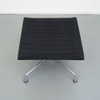 2x Vitra Eames EA 125 Hocker Zwart Hopsak - Chroom, Huis en Inrichting, Niet ingevuld, Zo goed als nieuw, Metaal, 50 tot 75 cm