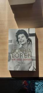 Sophia Loren - Mijn leven, Ophalen of Verzenden, Zo goed als nieuw, Sophia Loren