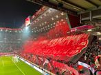 Gezocht: seizoenskaart FC Twente, Tickets en Kaartjes, Sport | Voetbal, Seizoenskaart, Eén persoon