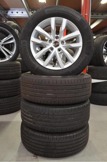 Org. 16" Volkswagen Passat Velgen 57.1 + Zomerbanden beschikbaar voor biedingen