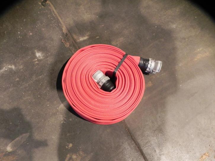 Brandslang nieuw Rood Plat oprolbaar 50mm 10 en 20m, Tuin en Terras, Tuinslangen, Nieuw, Tuinslang, Ophalen
