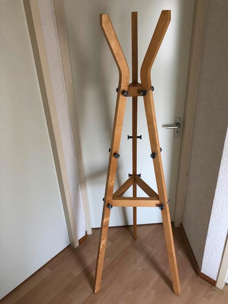 Mooie houten Ikea kapstok, Huis en Inrichting, Woonaccessoires | Kapstokken, Gebruikt, Staande kapstok, 150 tot 200 cm, Hout, Ophalen