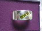 Mooie Brede Zilveren Ring met Peridot, Verzenden, Zilver, Ring, Met edelsteen