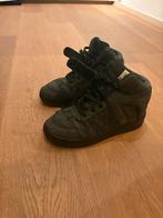 Isabel Marant schoenen maat 39, Ophalen of Verzenden, Zo goed als nieuw, Zwart, Sneakers of Gympen