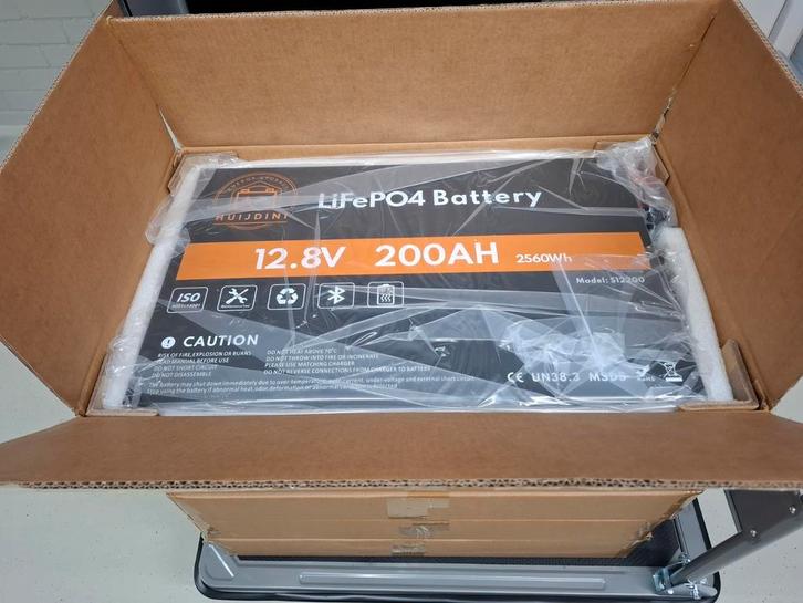 Lifepo4 batterij ( 6.5 cm) 12 V 200ah verw., Caravans en Kamperen, Camper-accessoires, Zo goed als nieuw, Ophalen of Verzenden