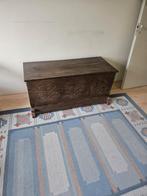 Antieke Dekenkist met Houtsnijwerk, Antiek en Kunst, Ophalen