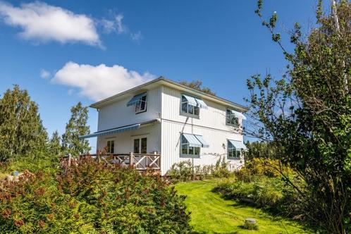 Mooi huis aan het water in Skillingsfors, Värmland, Zweden, Huizen en Kamers, Buitenland, Overig Europa, Woonhuis, Landelijk