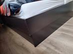 Bed met 4 lades, 2 lattenbodems en een mooie commode, Huis en Inrichting, Gebruikt, Bruin, Tweepersoons, Ophalen of Verzenden