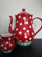 Rode oilily theepot en melkkannetje, Ophalen of Verzenden, Zo goed als nieuw, Overige stijlen, Overige typen