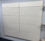 Perfowand 203 cm x 188 cm eventueel met Steigerhouten lijst, Ophalen, Gebruikt, Metaal, 150 tot 200 cm