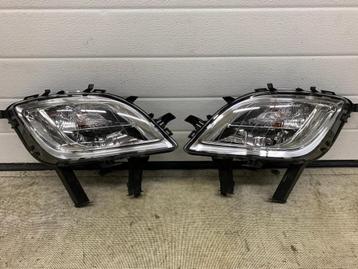 Mistlamp Astra J IV Links en rechts  beschikbaar voor biedingen