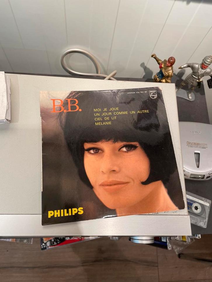 Brigitte bardot - Moi Je Joue Single, Cd's en Dvd's, Vinyl Singles, Gebruikt, Single, Pop, 7 inch, Ophalen of Verzenden