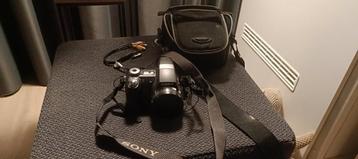 Complete Sony camera 12x optical zoom met veelmogelijk hede beschikbaar voor biedingen