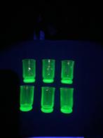 6 shotglaasjes uranium anna groen, Antiek en Kunst, Antiek | Glas en Kristal, Ophalen of Verzenden