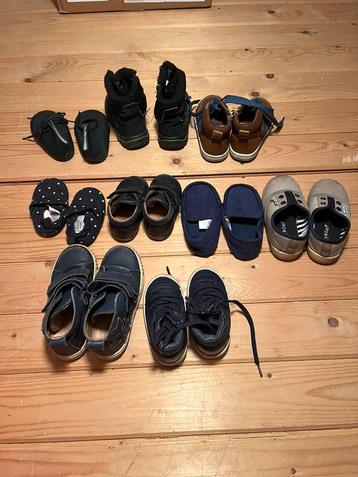 Jongens schoenen kleinste maat 17-23 beschikbaar voor biedingen