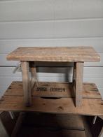Houten Krukje / Bijzettafeltje, Huis en Inrichting, Stoelen, Bruin, Nieuw, Ophalen of Verzenden, Landelijk