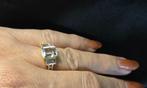 Gouden Vintage ring met aquamarijn en diamant. 2025/670., 18 tot 19, Blauw, ., Ophalen of Verzenden