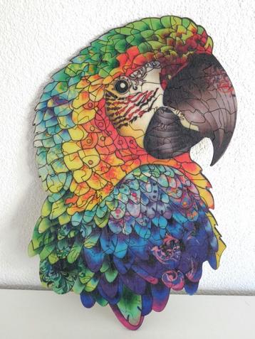 Verzameling bont gekleurde houten dierenpuzzels verlijmd beschikbaar voor biedingen