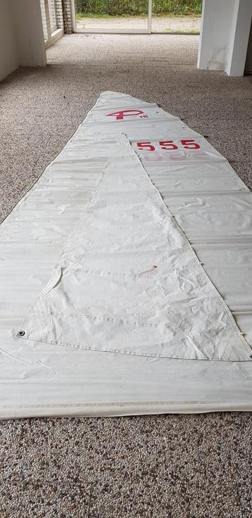 Prindle 15; zeilen, mast, trampoline, roeren etc à 35 euro beschikbaar voor biedingen