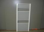 Badkamer radiator 40 cm breed x 97 cm hoog in het wit 452W, Minder dan 50 cm, Overige typen, Nieuw, Ophalen of Verzenden