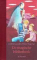 Jostein Gaarder: De magische bibliotheek, Ophalen of Verzenden, Gelezen