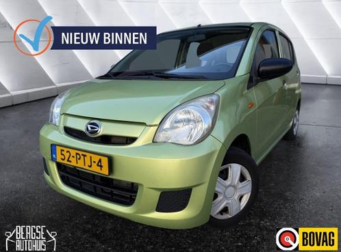 Daihatsu Cuore 1.0 Clever New APK BT NAP, Auto's, Daihatsu, Bedrijf, Cuore, ABS, Airbags, Bluetooth, Centrale vergrendeling, Metallic lak
