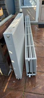 Twee radiatoren: 90x90 & 45x270, Doe-het-zelf en Verbouw, Verwarming en Radiatoren, Gebruikt, Radiator, Ophalen of Verzenden, 60 tot 150 cm
