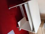 Gratis witte computertafel met schuifplateau., Ophalen, Gebruikt