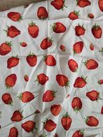 Hobbystofje aardbeien, 120 cm of meer, Ophalen of Verzenden, Zo goed als nieuw, Katoen