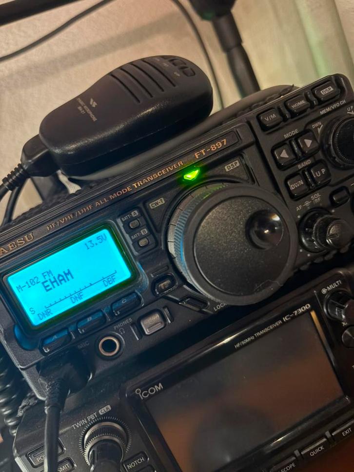 Mooie Yeasu FT-897, Telecommunicatie, Zenders en Ontvangers, Gebruikt, Ophalen