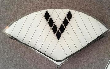 Vintage Wandlamp met Geometrisch Design beschikbaar voor biedingen