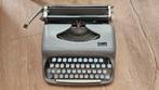 Typemachine uit de vorige eeuw, Ophalen, Gebruikt